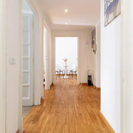 Bright Flat 2bdr Trastevere Area *